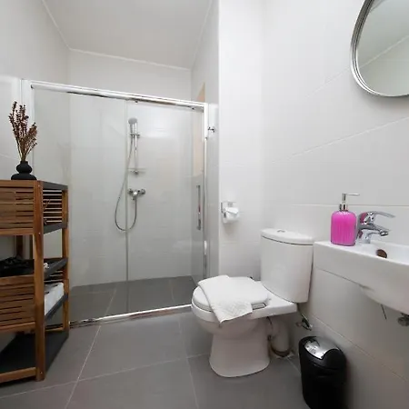 Apartmán Modern Seafront 3bedrooms With Spacious Yard Jlin1-1