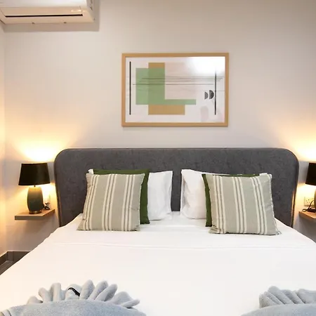 Modern Seafront 3bedrooms With Spacious Yard Jlin1-1